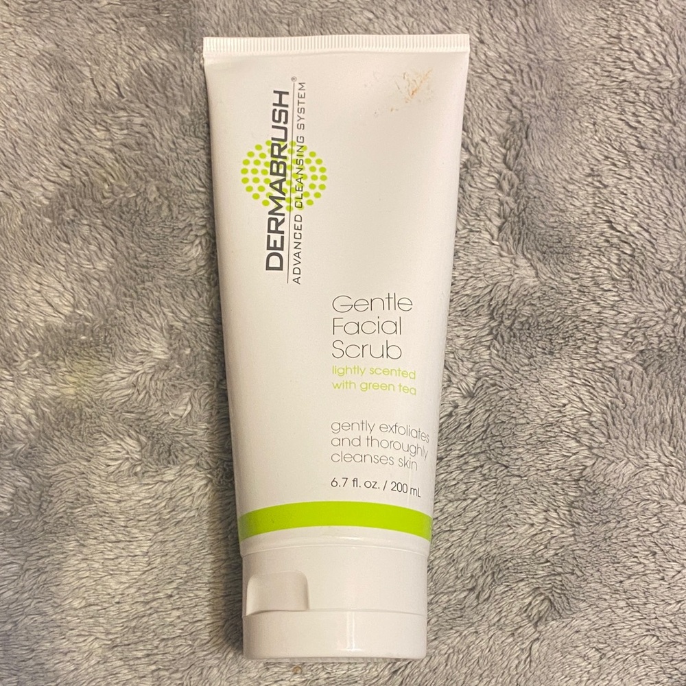 DERMABRUSH Gentle Facial Scrub - White with Lime Green Accents